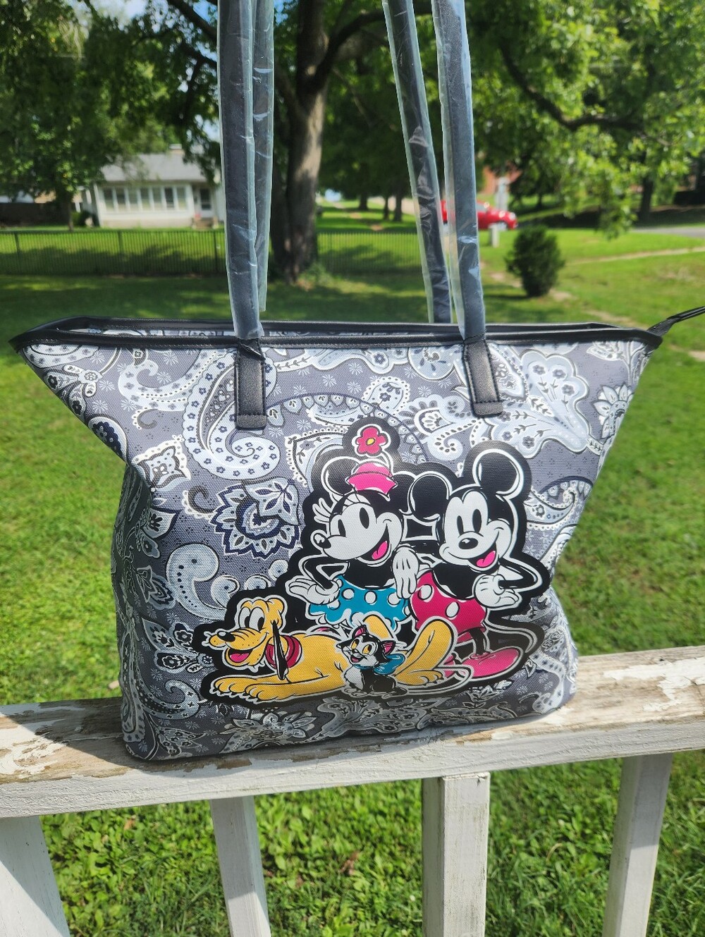 Disney x Vera Bradley Paisley Tote with Mickey & Minnie Print NWT - Picture 14 of 14